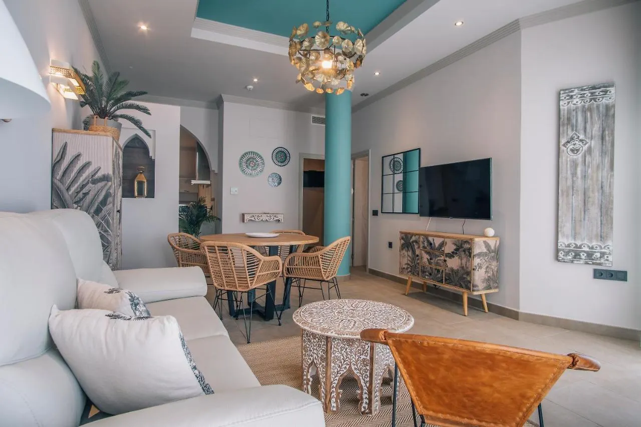 Apartamentos Turísticos La Baílla Rota 0*,  España