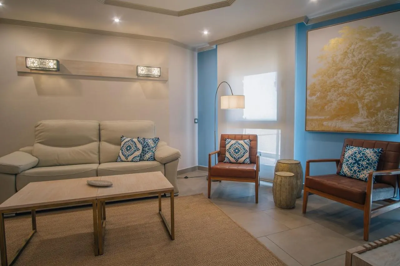 Apartamentos Turisticos La Bailla Rota