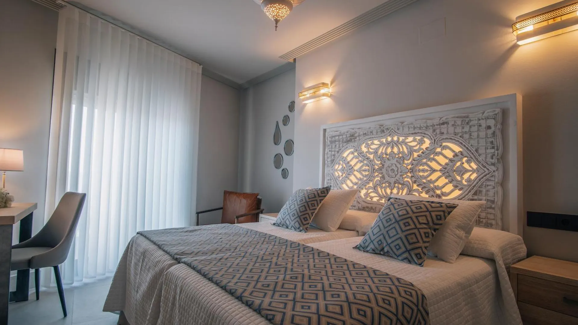 Apartamentos Turisticos La Bailla Rota 0*,  Španělsko